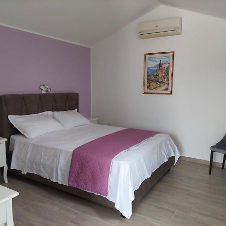 Opg Villa Meri Pucisca Kültér fotó